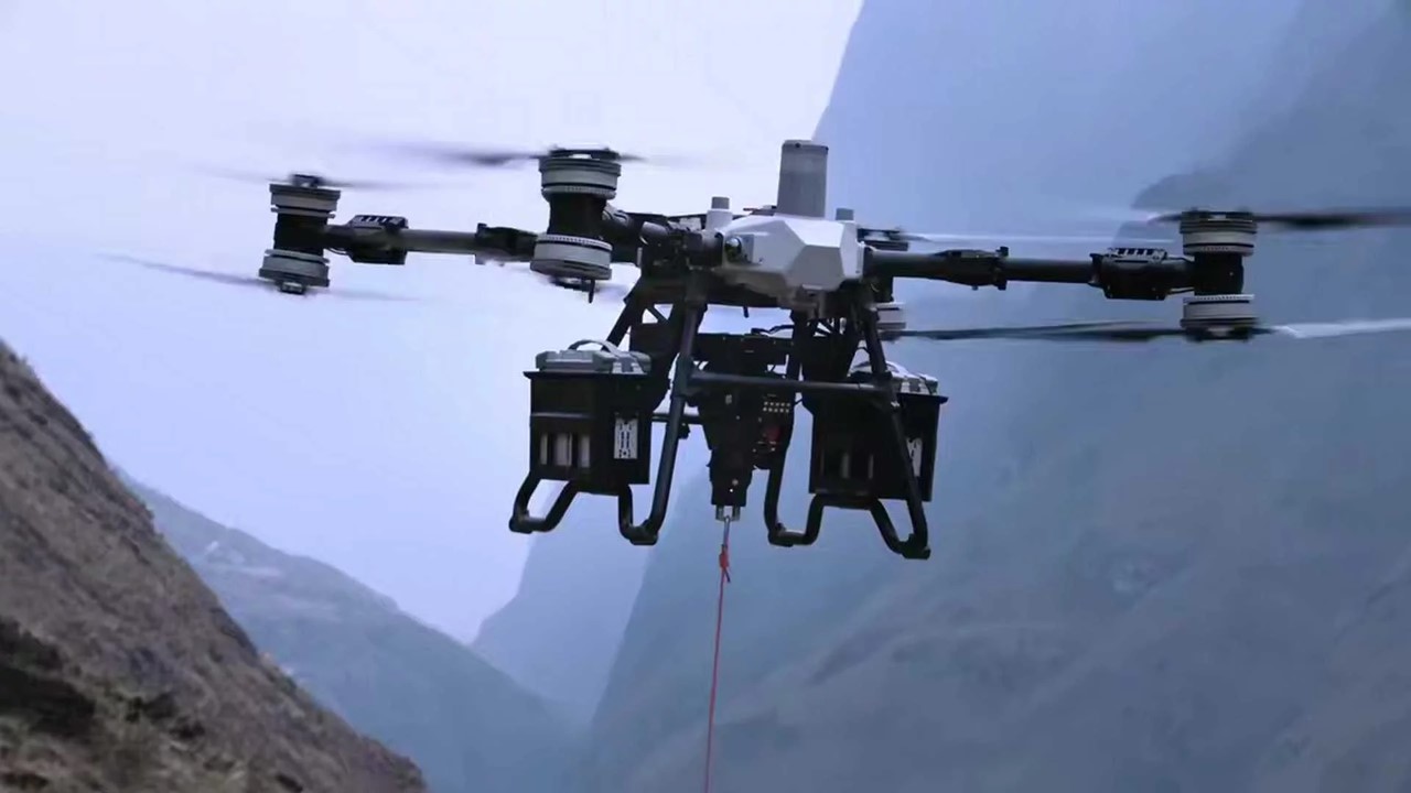 DJI FlyCart 100 UAV (A)